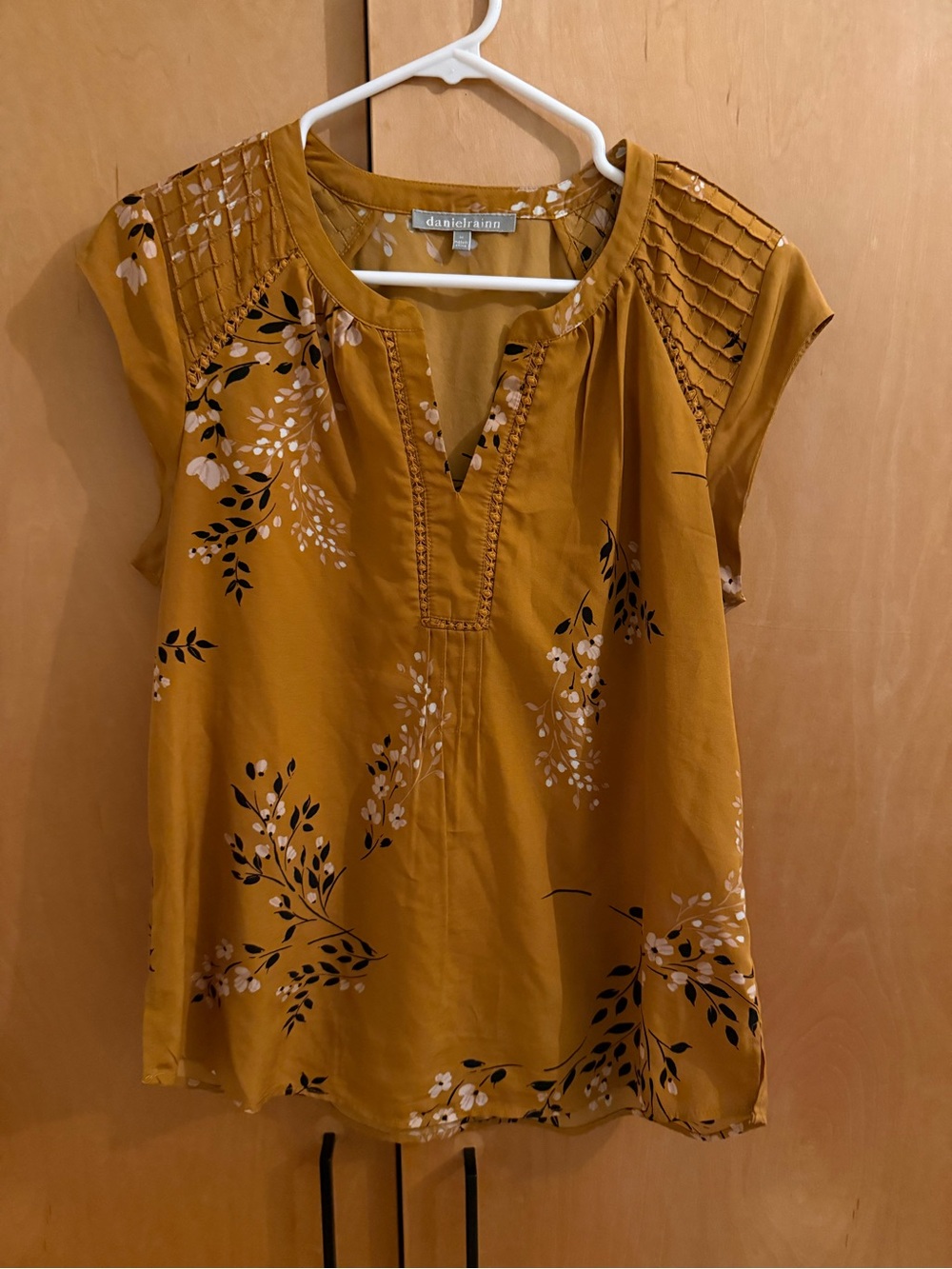 Daniel Rainn Mustard Floral Pintuck Cap-Sleeve Tunic